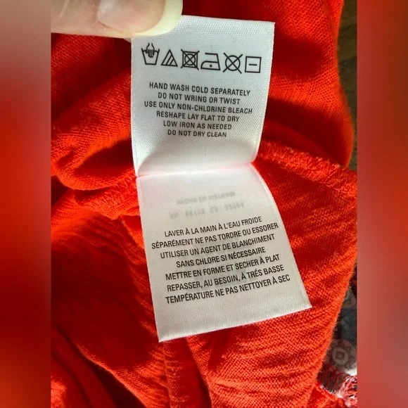 Anthropologie Postmark Ruffle Front Henley Top Red Orange Blue Women’s Medium - Picture 8 of 9